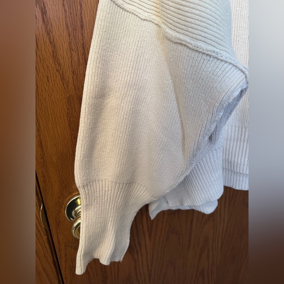 Free People Oversized Cream Tunic Sweater - Medium - Picture 6 of 12